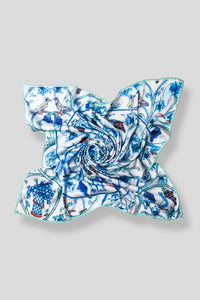 Silk scarf in Tray blue and white print